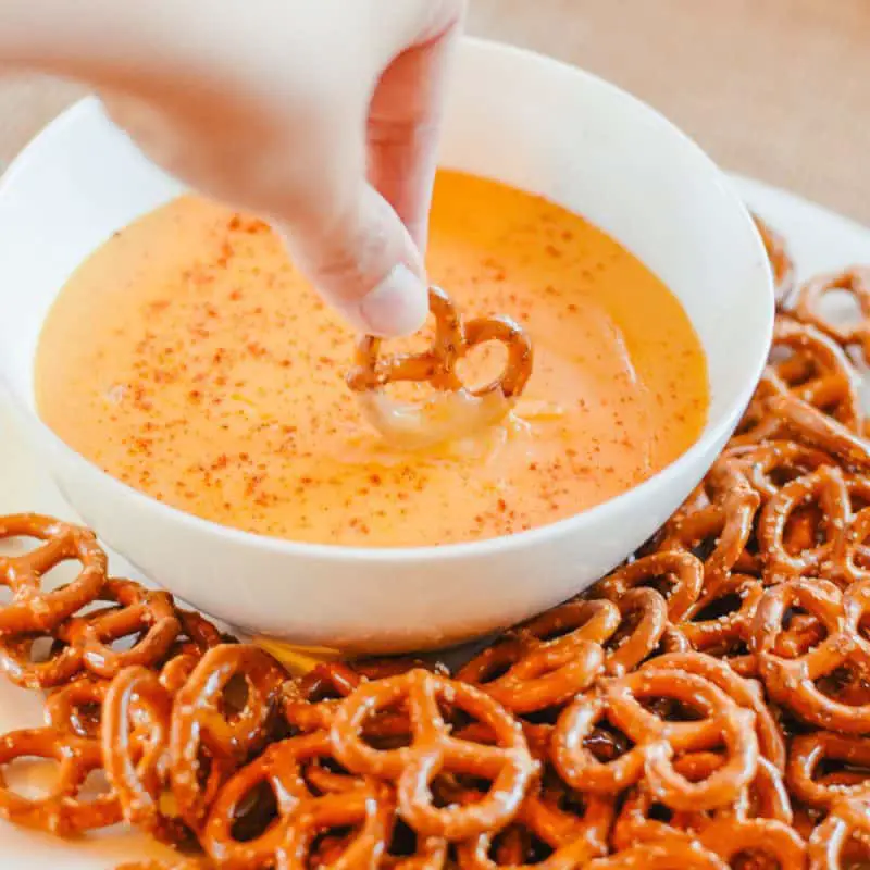 Spicy Beer Cheese Dip Recipe