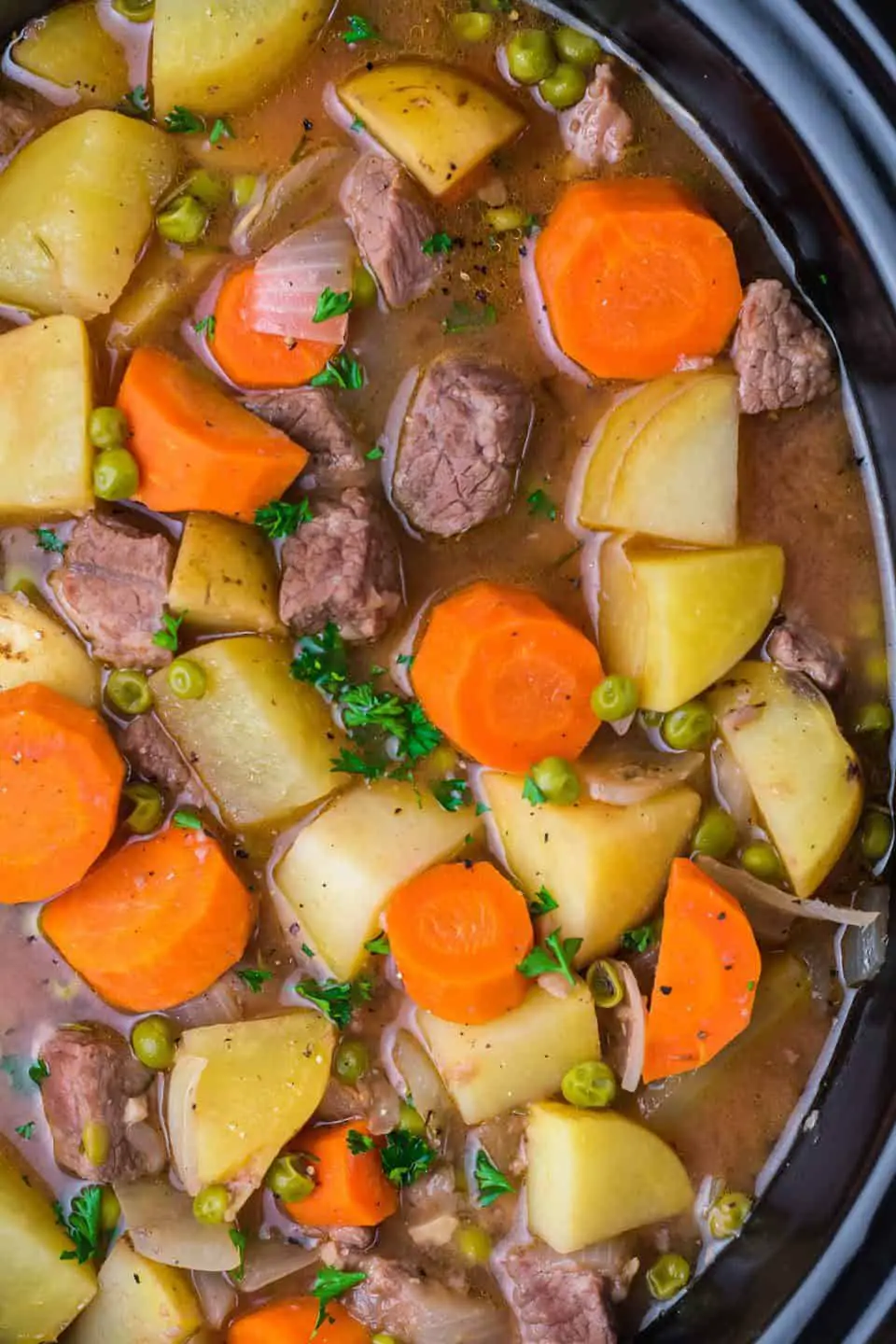 Easy Slow Cooker Beef Stew: Ready in Only 5 Steps!