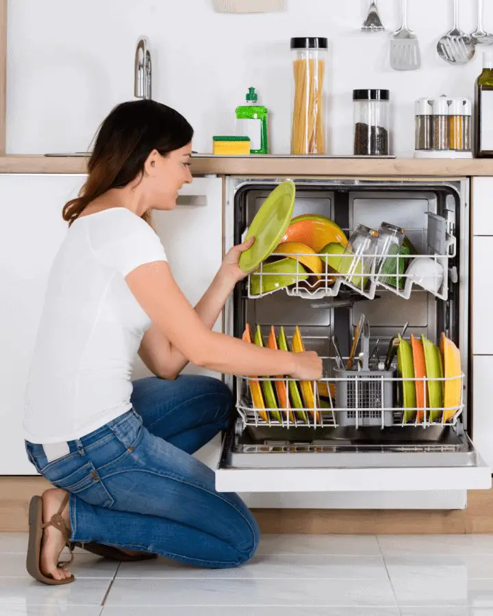how to clean dishwasher