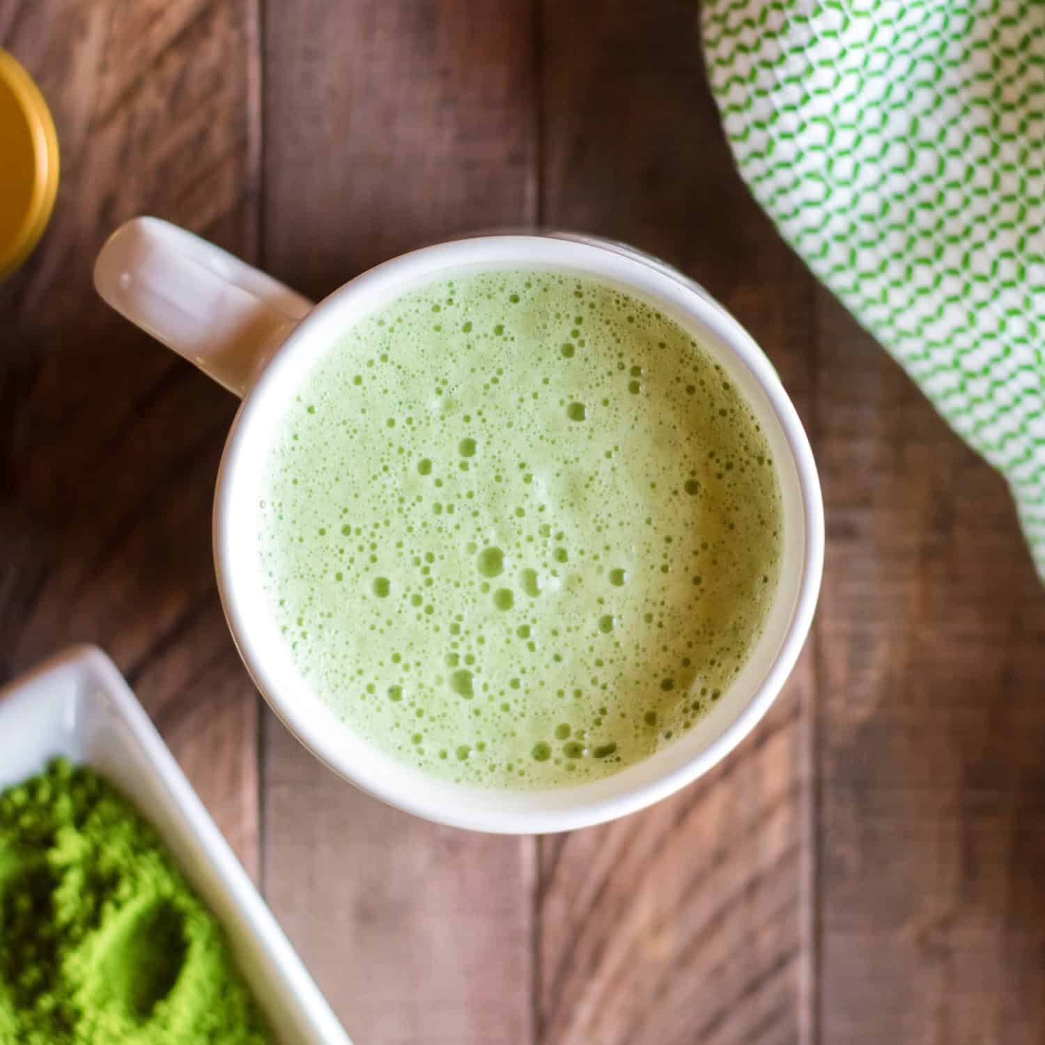 Iced Matcha Latte An Easy Recipe - A Cozy Kitchen